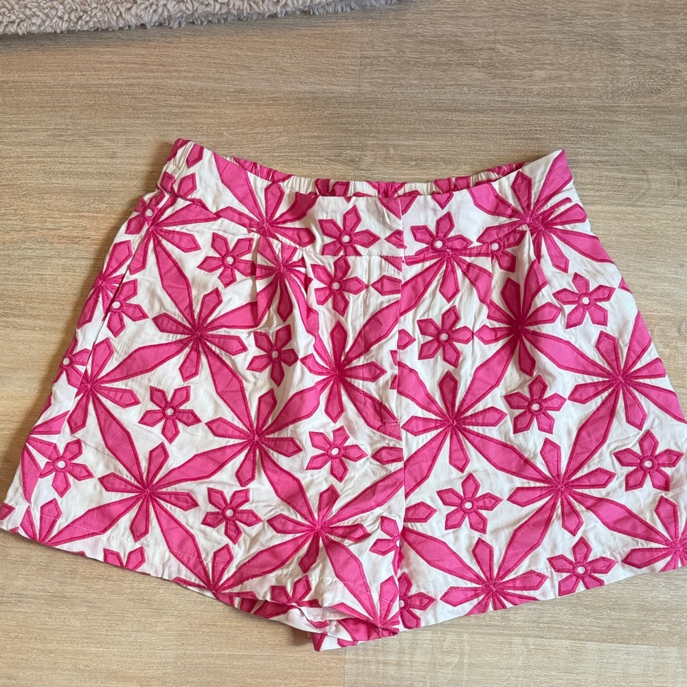 Skies Are Blue Pink Floral Women's Shorts
